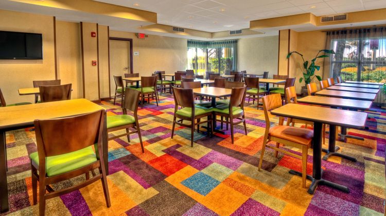 Fairfield Inn & Suites Destin Meeting