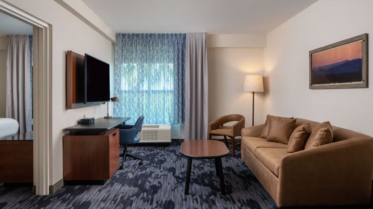Fairfield Inn & Suites Destin Suite