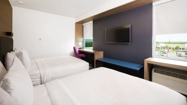aloft Austin Airport Room