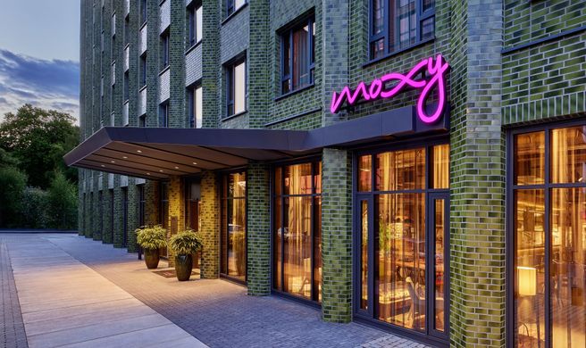 Moxy Cologne Muelheim Exterior
