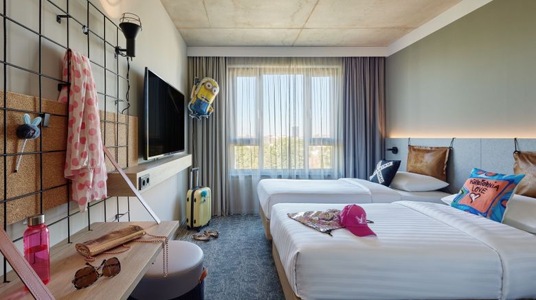 <b>Moxy Cologne Muelheim Room</b>. Images powered by <a href="https://www.leonardoworldwide.com/" title="Leonardo Worldwide" target="_blank">Leonardo</a>.