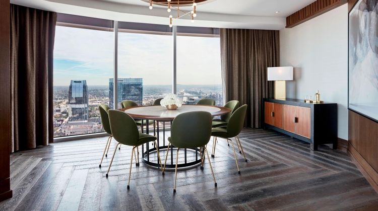 JW Marriott Nashville Suite
