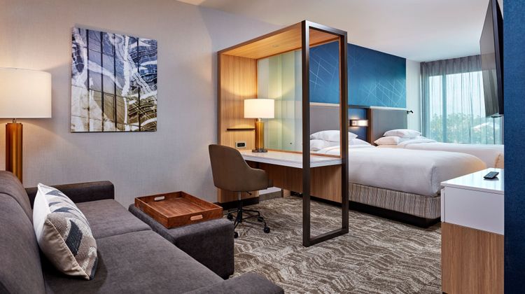 Springhill Suites Los Angeles Downey Suite