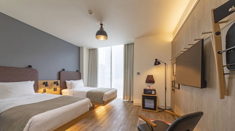 <b>MOXY Osaka Honmachi Room</b>. Images powered by <a href="https://www.leonardoworldwide.com/" title="Leonardo Worldwide" target="_blank">Leonardo</a>.