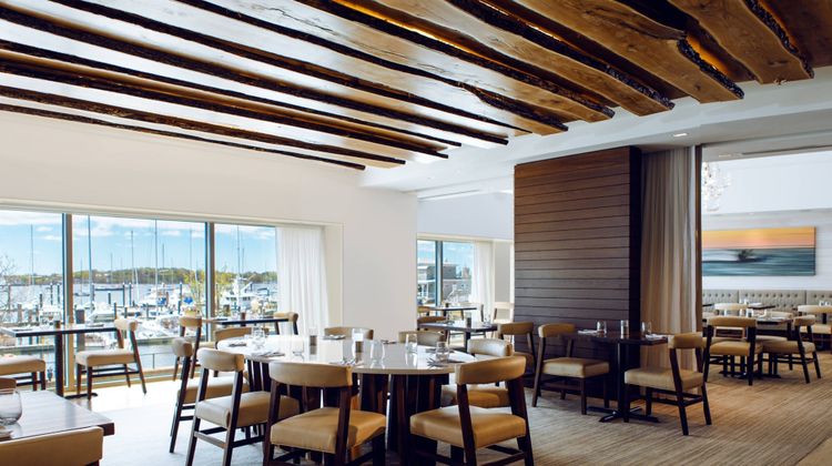 Newport Marriott Hotel & Spa Restaurant