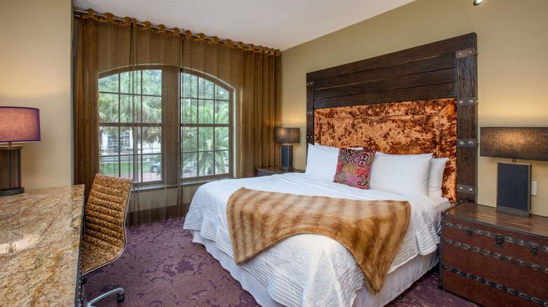 <b>Bohemian Hotel Savannah Riverfront Room</b>. Images powered by <a href="https://www.leonardoworldwide.com/" title="Leonardo Worldwide" target="_blank">Leonardo</a>.