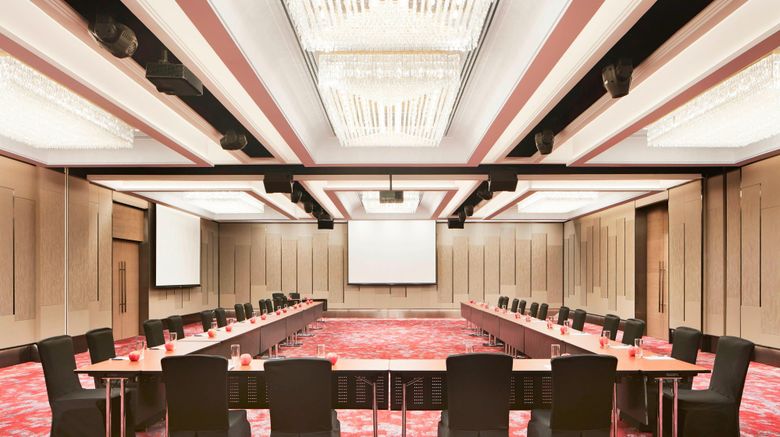 <b>Sheraton Towers Singapore Meeting</b>. Images powered by <a href="https://www.leonardoworldwide.com/" title="Leonardo Worldwide" target="_blank">Leonardo</a>.