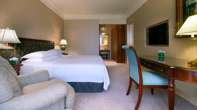 Sheraton Towers Singapore Suite