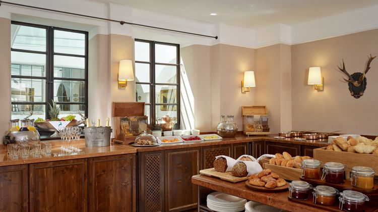 Hotel Goldener Hirsch, Luxury Collection Restaurant