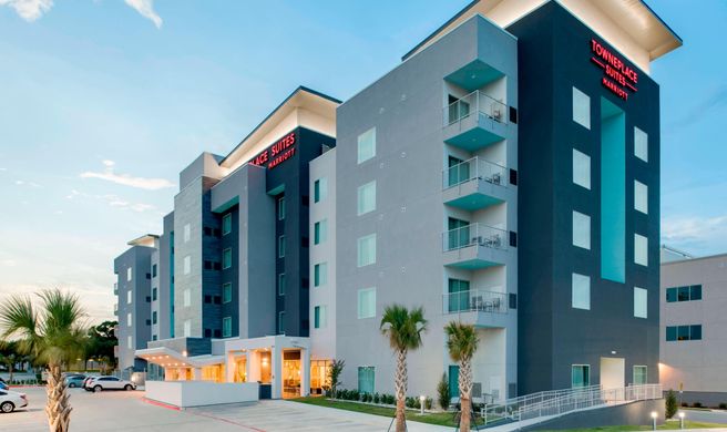 TownePlace Suites Fort Worth University Exterior