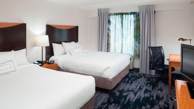 <b>Fairfield Inn & Suites Wilmington Room</b>. Images powered by <a href="https://www.leonardoworldwide.com/" title="Leonardo Worldwide" target="_blank">Leonardo</a>.