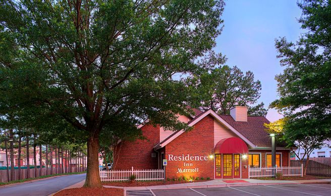Residence Inn Richmond West End Exterior