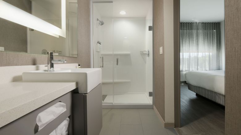 <b>SpringHill Suites Lindale Room</b>. Images powered by <a href="https://www.leonardoworldwide.com/" title="Leonardo Worldwide" target="_blank">Leonardo</a>.