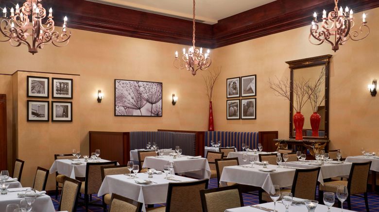<b>Sheraton Ottawa Hotel Restaurant</b>. Images powered by <a href="https://www.leonardoworldwide.com/" title="Leonardo Worldwide" target="_blank">Leonardo</a>.