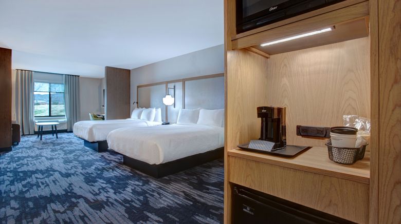 <b>Fairfield Inn & Suites Denver Southwest Suite</b>. Images powered by <a href="https://www.leonardoworldwide.com/" title="Leonardo Worldwide" target="_blank">Leonardo</a>.