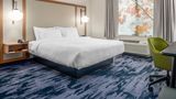 Fairfield Inn & Suites Kansas City North Room