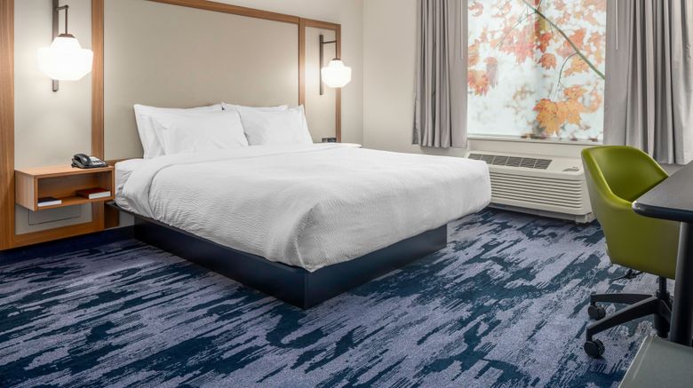 <b>Fairfield Inn & Suites Kansas City North Room</b>. Images powered by <a href="https://www.leonardoworldwide.com/" title="Leonardo Worldwide" target="_blank">Leonardo</a>.
