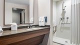 Fairfield Inn & Suites Kansas City North Room