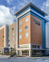 Fairfield Inn & Suites Town Center