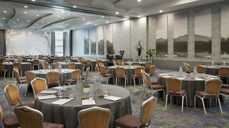 Crowne Plaza Dublin-Blanchardstown Ballroom