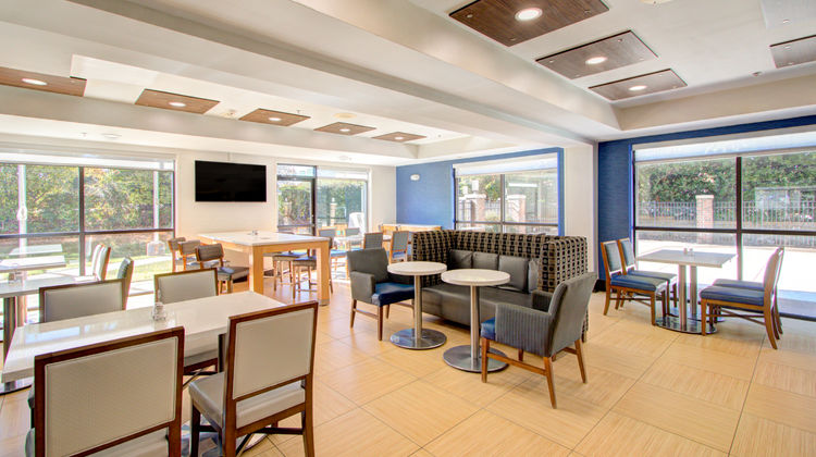 Holiday Inn Express Hotel & Suites Restaurant