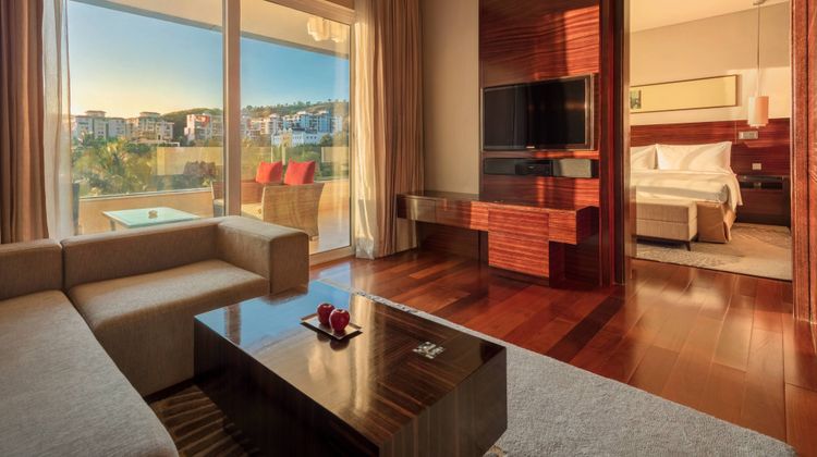 JW Marriott Hotel Pune Suite
