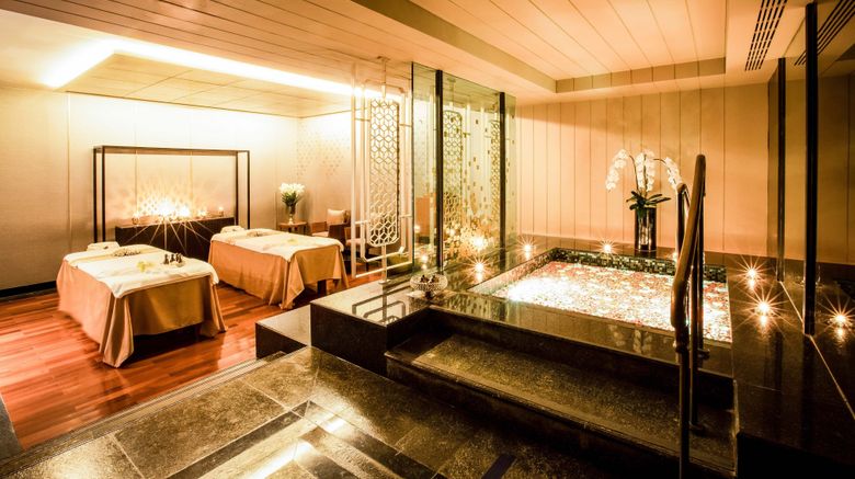 <b>The Athenee Hotel, a Luxury Collection Spa</b>. Images powered by <a href=https://www.travelagewest.com/Hotels/Bangkok/