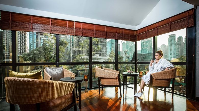 <b>The Athenee Hotel, a Luxury Collection Spa</b>. Images powered by <a href=https://www.travelagewest.com/Hotels/Bangkok/