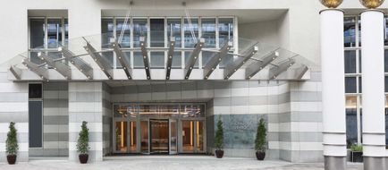 Sheraton Warsaw Hotel Exterior