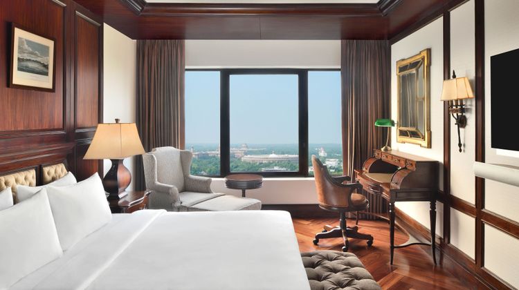 Le Meridien New Delhi Suite