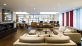 <b>Yeouido Park Centre-Marriott Exec Apts Lobby</b>. Images powered by <a href="https://www.leonardoworldwide.com/" title="Leonardo Worldwide" target="_blank">Leonardo</a>.