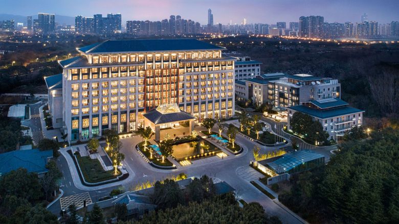 <b>Wuxi Marriott Hotel Lihu Lake Exterior</b>. Images powered by <a href="https://www.leonardoworldwide.com/" title="Leonardo Worldwide" target="_blank">Leonardo</a>.