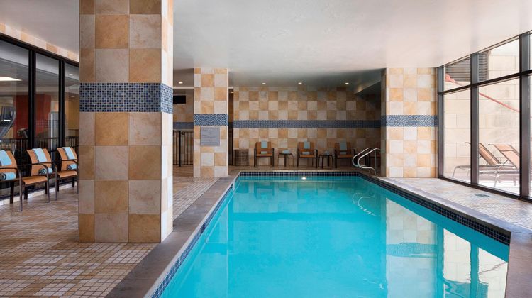 Residence Inn Downtown/Convention Ctr Pool