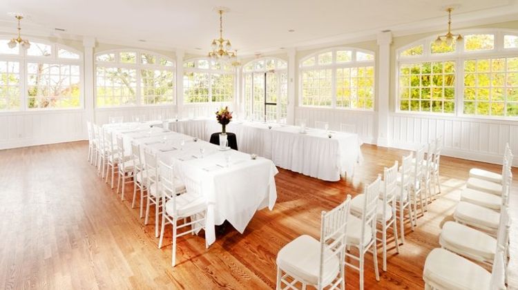 1886 Crescent Hotel & Spa Meeting
