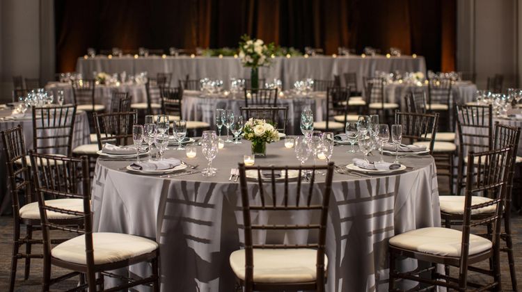 The Westin Chicago River North Meeting