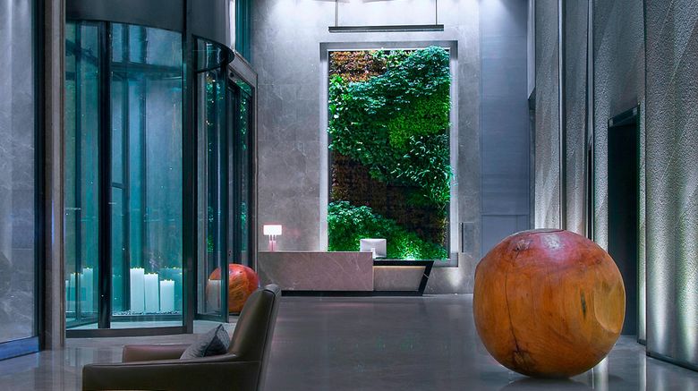 <b>The Westin Chongqing Liberation Square Lobby</b>. Images powered by <a href="https://www.leonardoworldwide.com/" title="Leonardo Worldwide" target="_blank">Leonardo</a>.