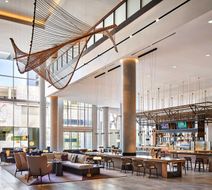 Sheraton Phoenix Downtown Lobby