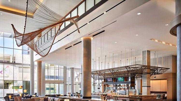 Sheraton Phoenix Downtown Lobby