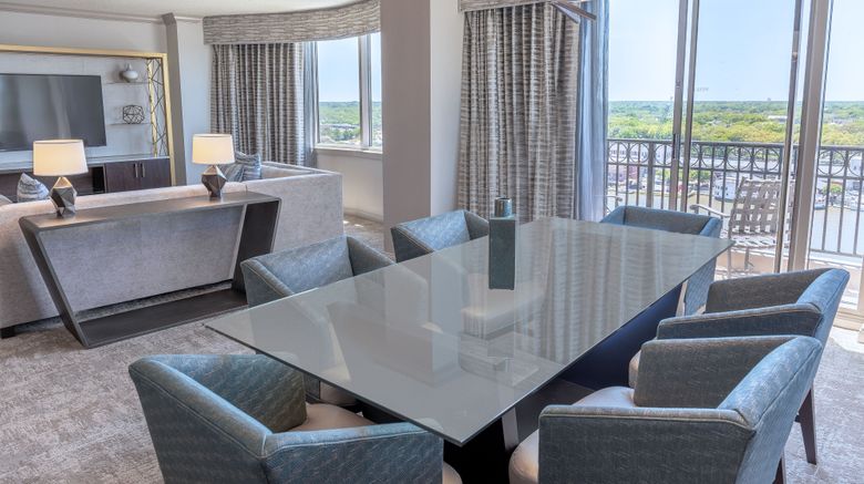 <b>The Westin Savannah Harbor Golf Resort Suite</b>. Images powered by <a href="https://www.leonardoworldwide.com/" title="Leonardo Worldwide" target="_blank">Leonardo</a>.