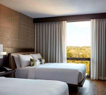 Bethesda Marriott Room