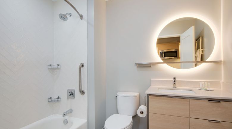 <b>TownePlace Suites Atlanta Airport North Room</b>. Images powered by <a href="https://www.leonardoworldwide.com/" title="Leonardo Worldwide" target="_blank">Leonardo</a>.