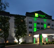 Holiday Inn Hotel & Suites Conv Center Exterior