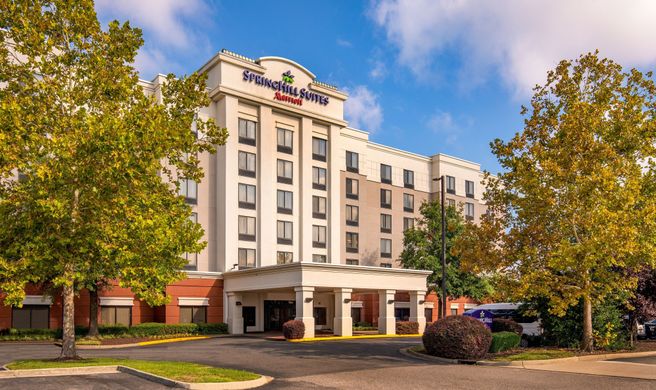 SpringHill Suites by Marriott Norfolk Exterior