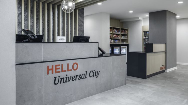 TownePlace Stes Universal City/Live Oak Lobby