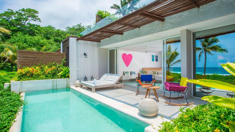 <b>W Punta de Mita Suite</b>. Images powered by <a href="https://www.leonardoworldwide.com/" title="Leonardo Worldwide" target="_blank">Leonardo</a>.
