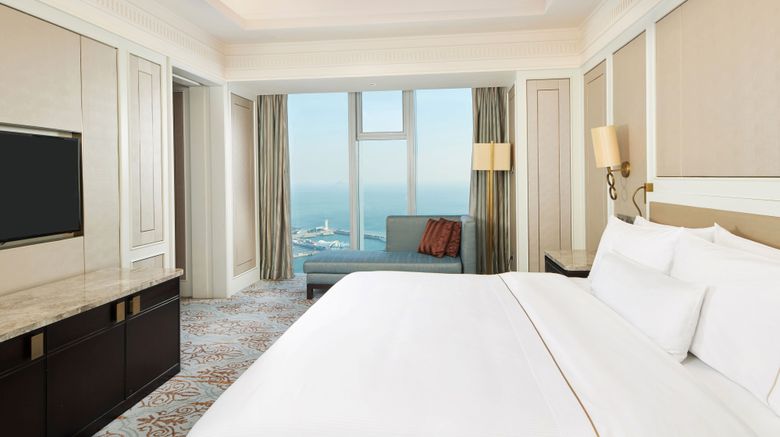 <b>The Westin Qingdao Suite</b>. Images powered by <a href="https://www.leonardoworldwide.com/" title="Leonardo Worldwide" target="_blank">Leonardo</a>.