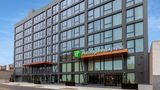 Holiday Inn Express Brooklyn-Sunset Park Exterior