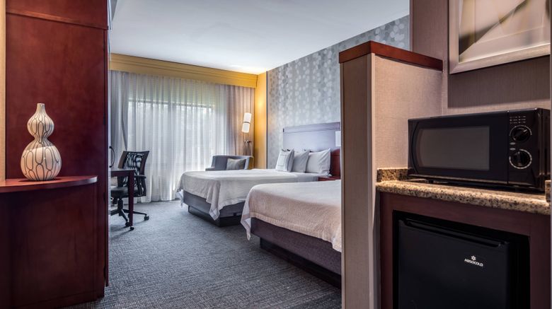 <b>Courtyard by Marriott Waldorf Room</b>. Images powered by <a href="https://www.leonardoworldwide.com/" title="Leonardo Worldwide" target="_blank">Leonardo</a>.