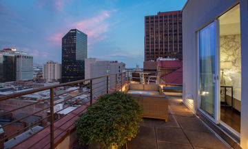 International House Hotel