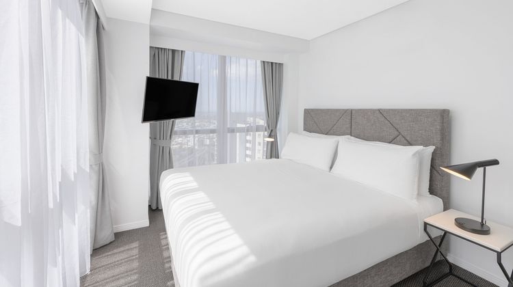 Meriton Suites Adelaide Street, Brisbane Suite